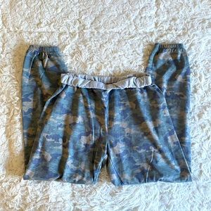 {MOSSIMO} Camo Jogger Sweatpants!